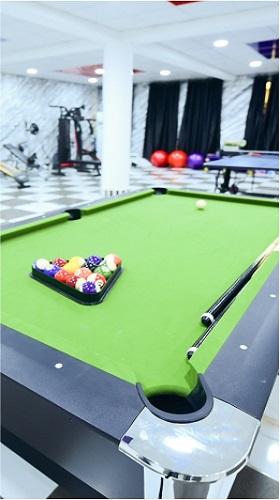 Portrait by Jessica Felicio